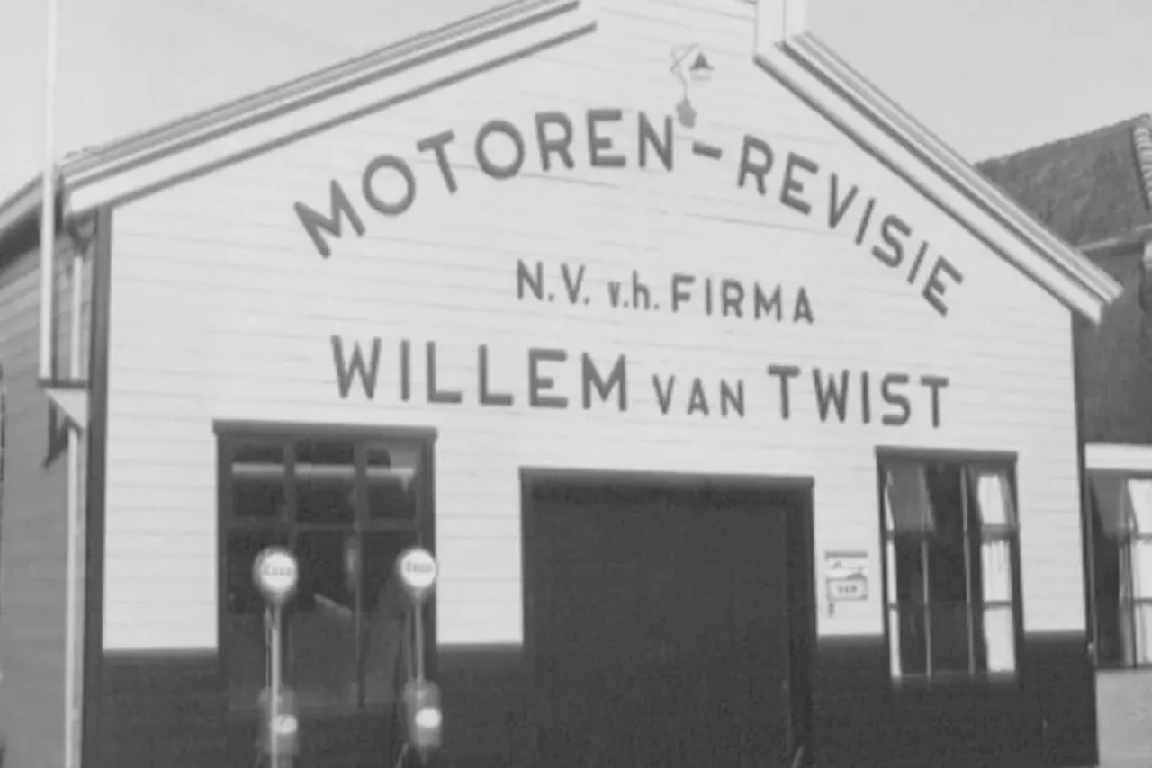start import dieselmotoren door Van Twist in 1930