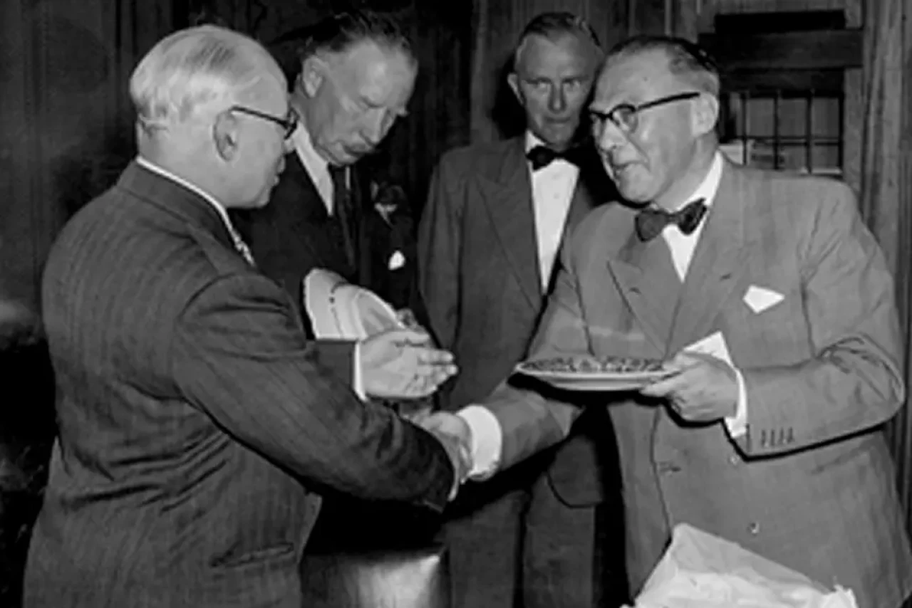 Perkins distributeurschap Van Twist sinds 1936