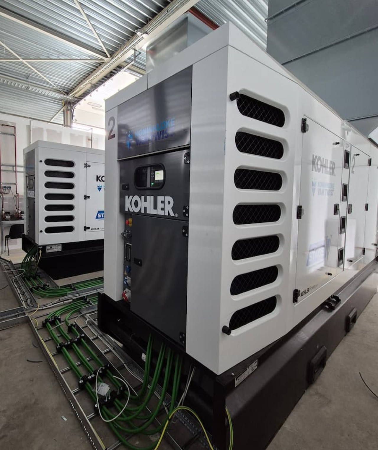 microgrid met Stage V dieselaggregaten en BESS energieopslag