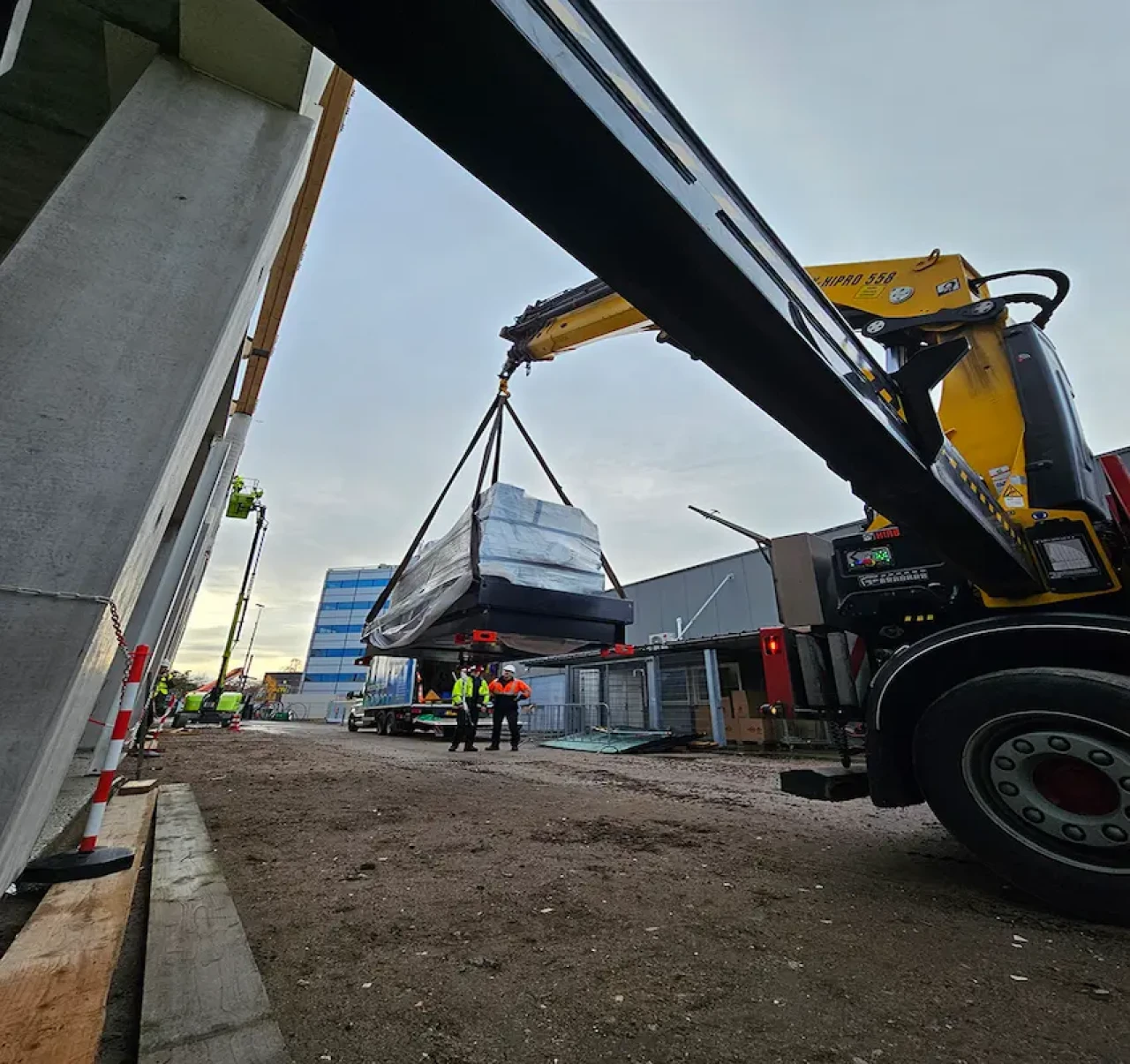 420 kVA diesel noodstroomaggregaat bij luchthaven