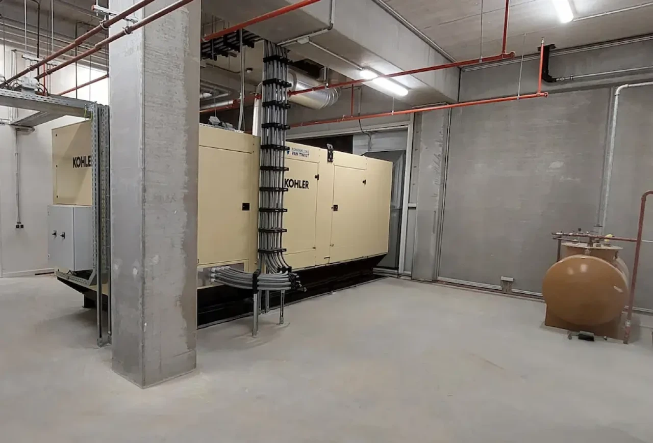 1000 kVA diesel noodstroomaggregaat voor logistiek magazijn