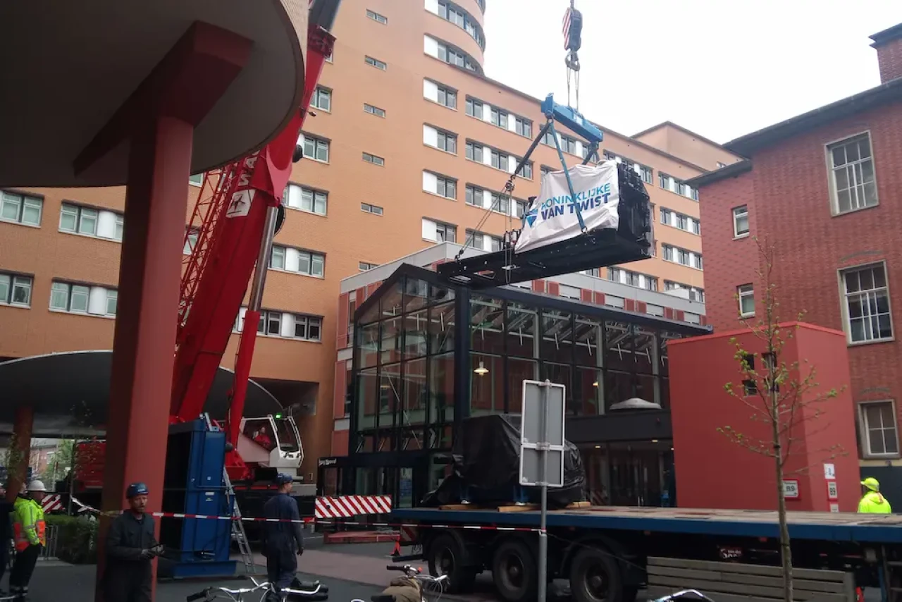 upgrade noodstroominstallatie ziekenhuis met 2x 3130 kVA aggregaten