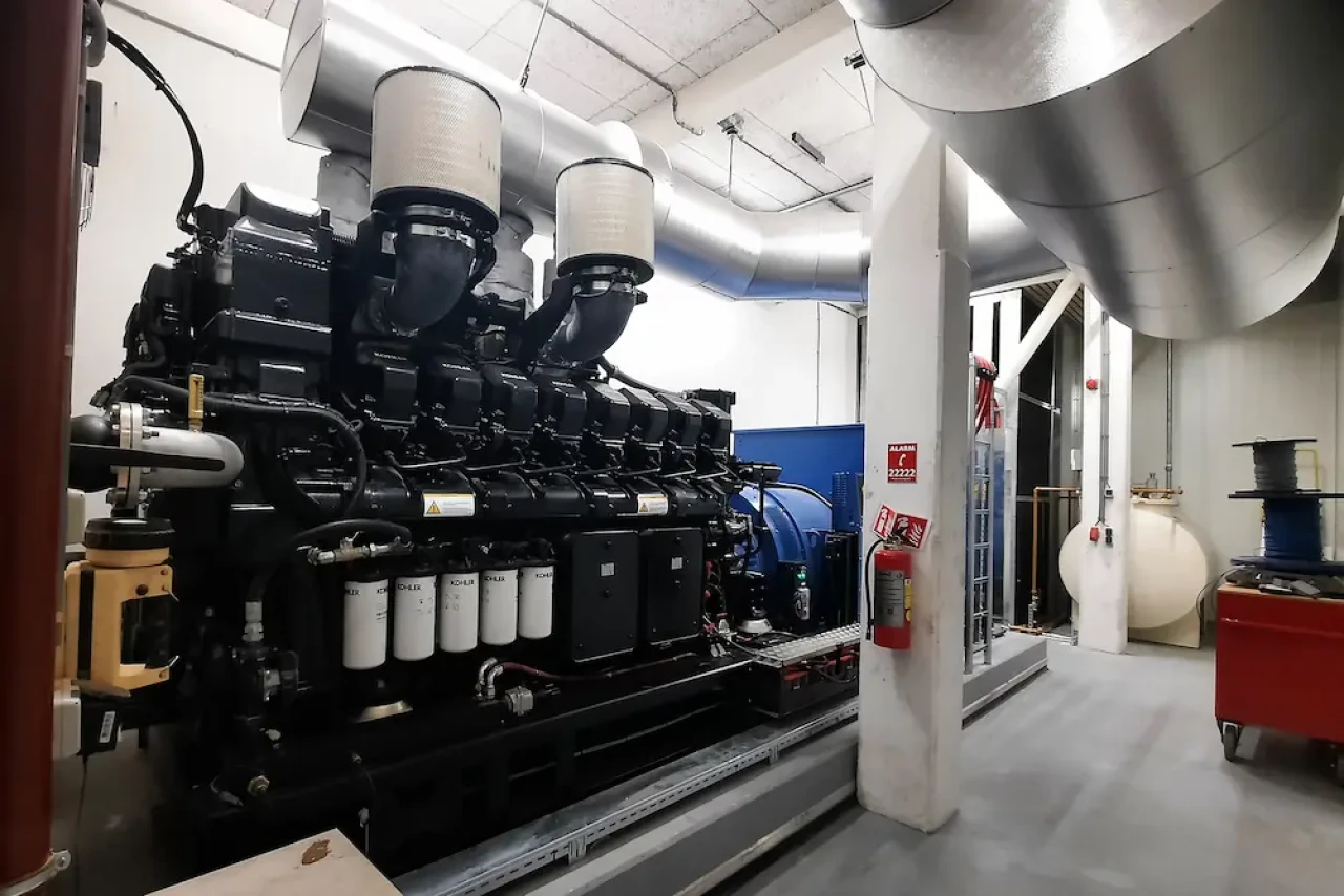 upgrade noodstroominstallatie ziekenhuis met 2x 3130 kVA aggregaten