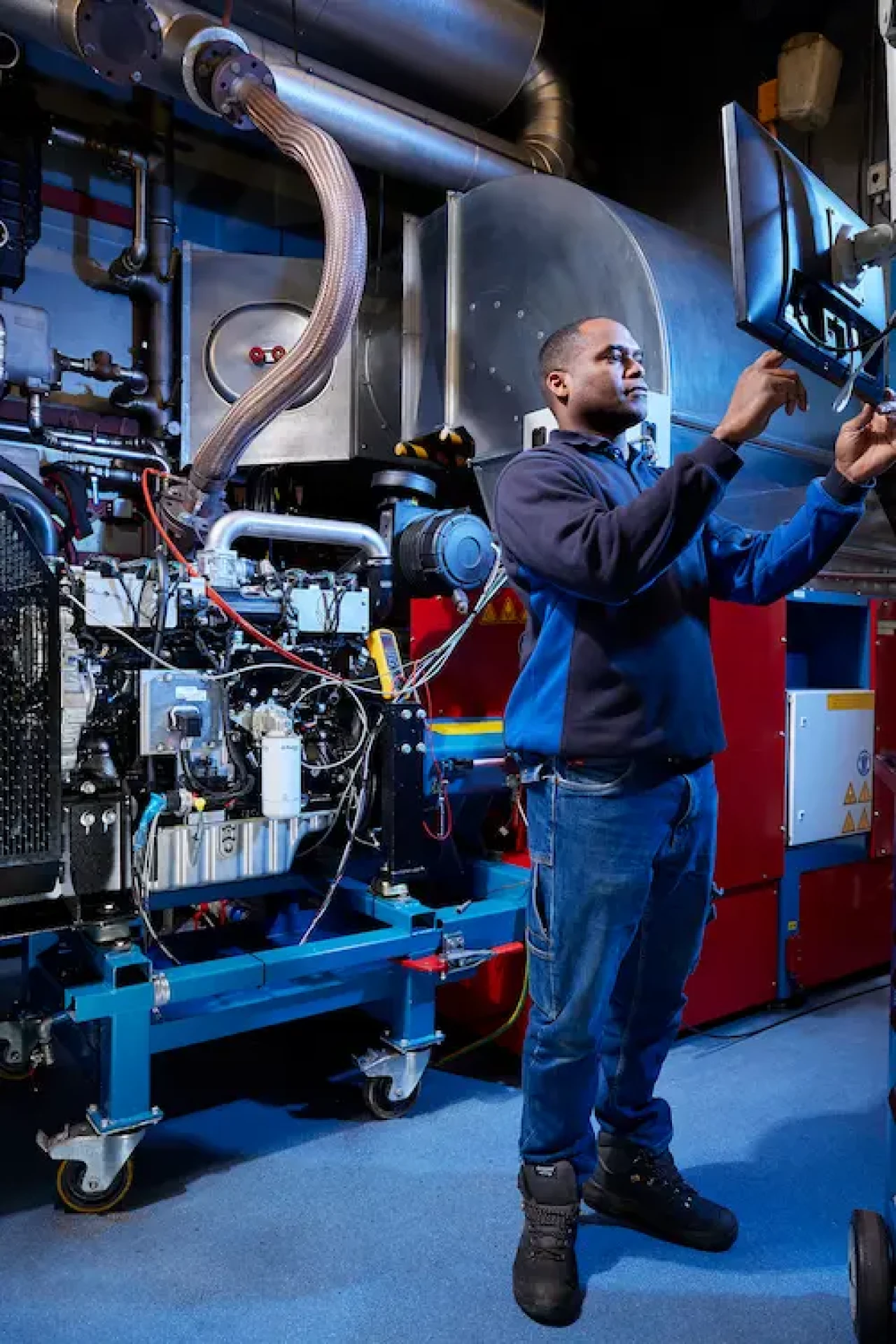 service monteur test generator met loadbank